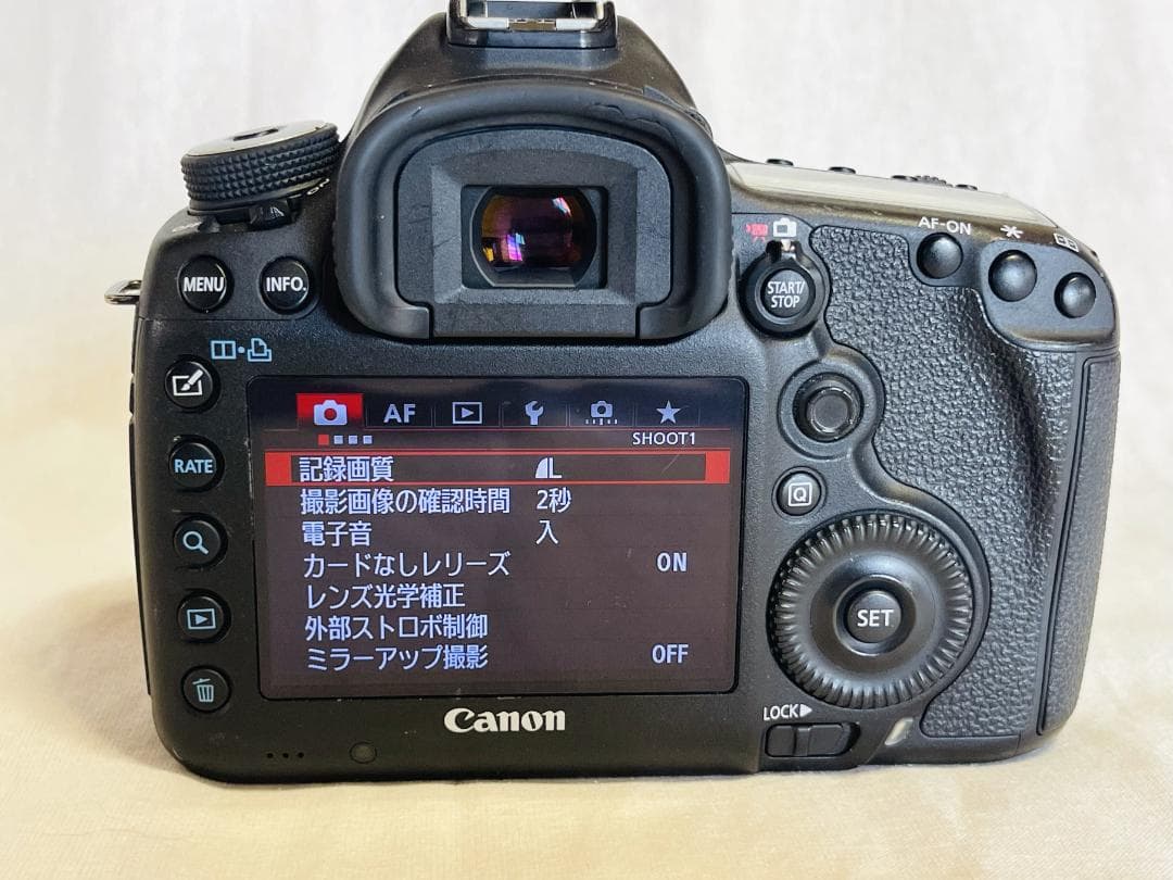 Canon キヤノン EOS 5D Mark III +バッテリー2個セット