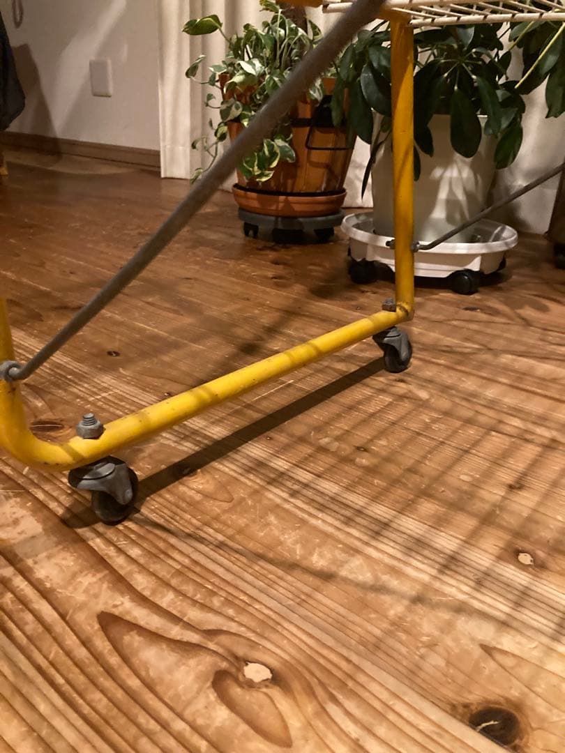 昭和レトロ　ワイヤーラック3段仕様　キャスター付ガーデニング　シャビーラック13