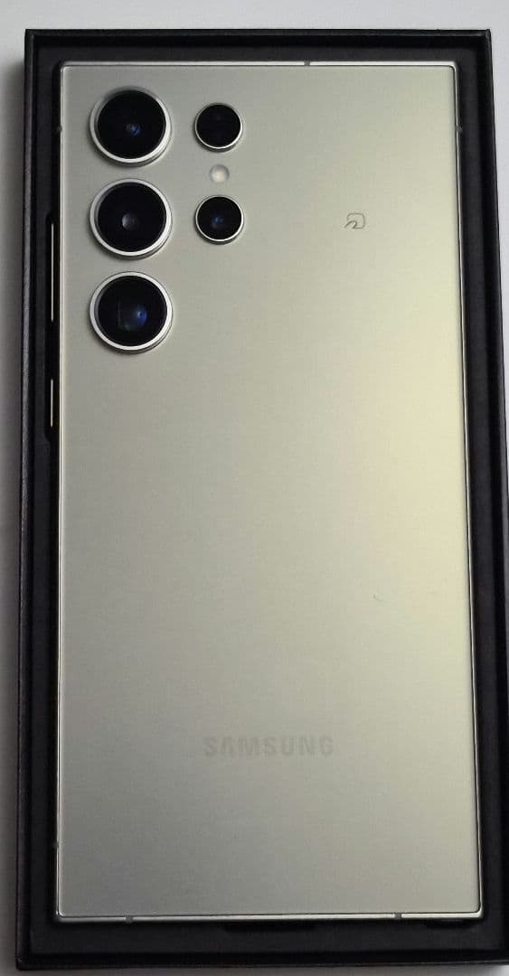 ※コンテさま【美品】Samsung Galaxy S24 Ultra SCG33