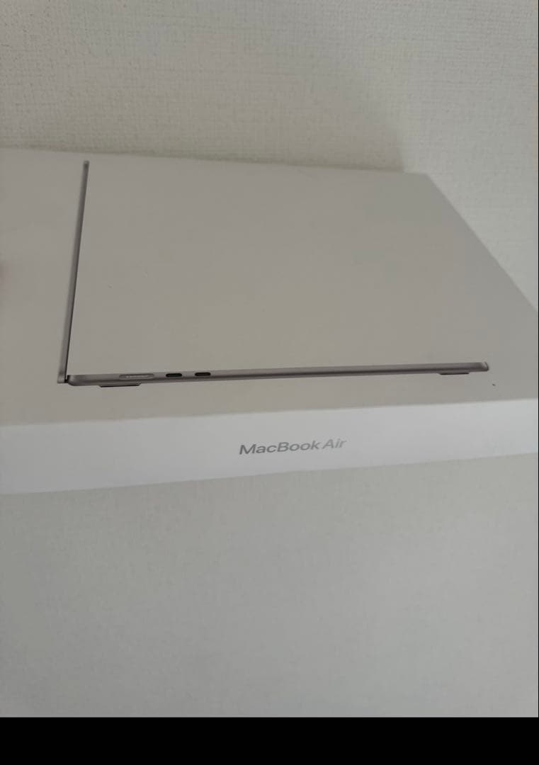 美品MacBookAir15インチ M4 16GB メモリ256GB ストレージ