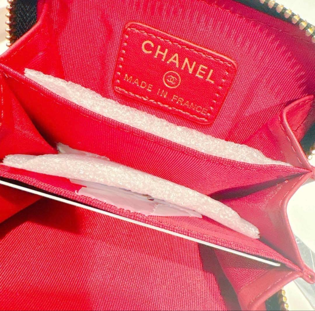 CHANEL ケース