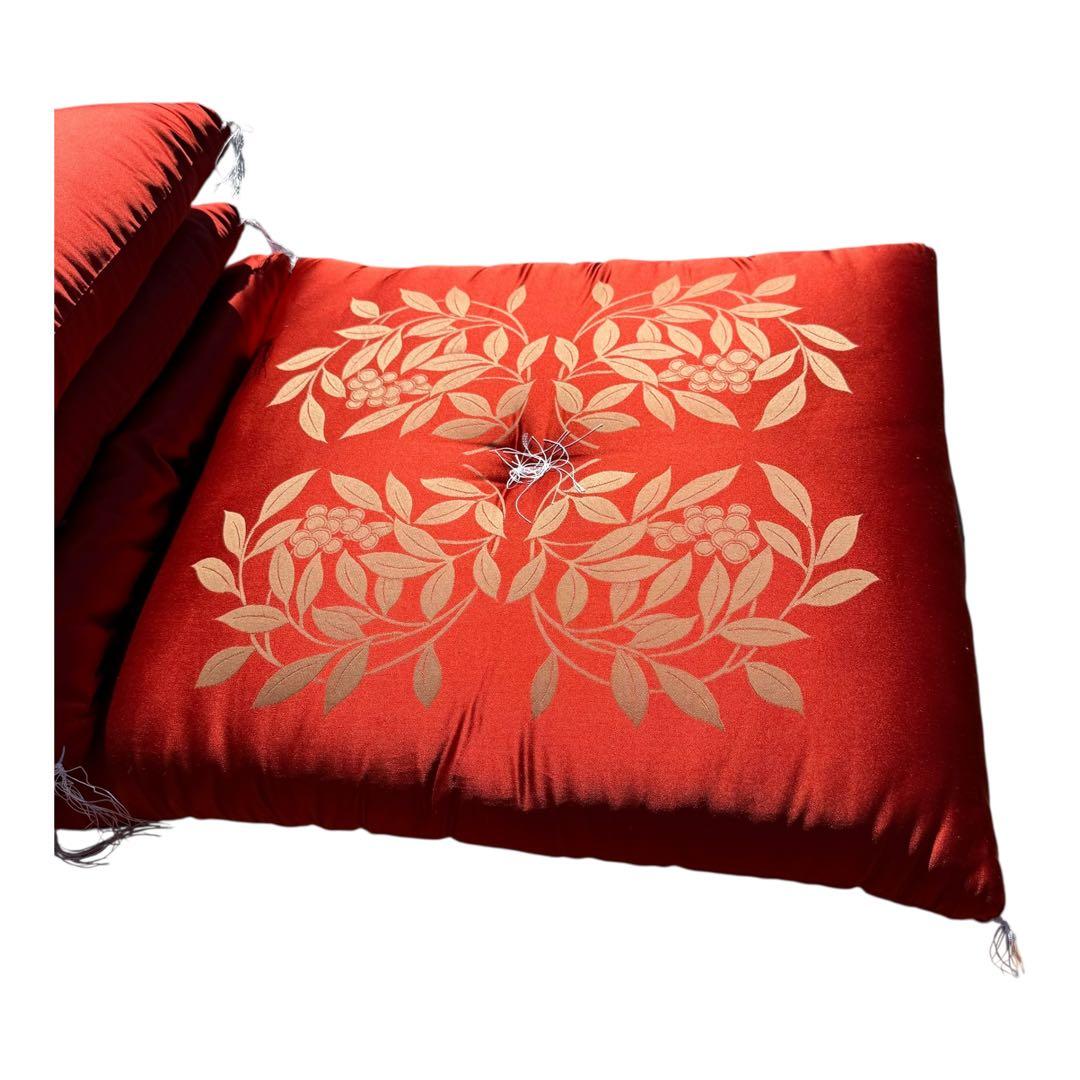 【美品】高級座布団 6枚セット 桐箱風収納箱付き 来客用 和室 仏前 座敷用