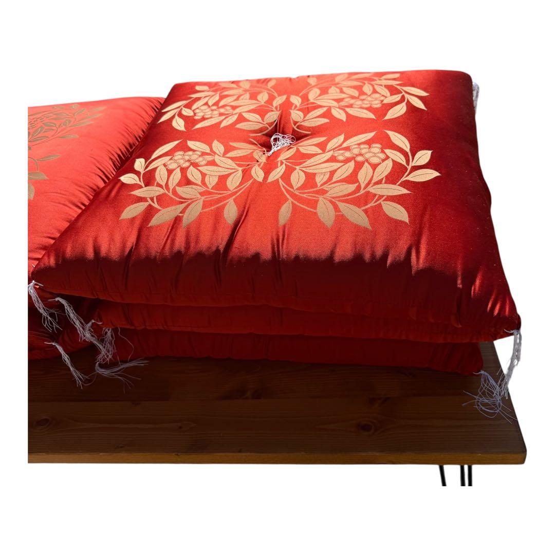 【美品】高級座布団 6枚セット 桐箱風収納箱付き 来客用 和室 仏前 座敷用