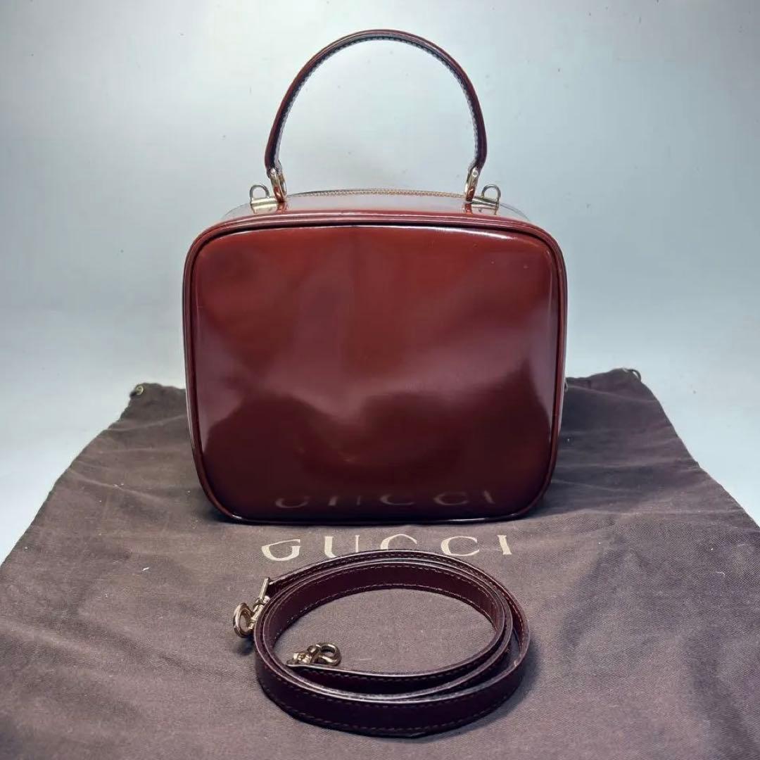 極美品グッチ2wayショルダーバニティバッグ　バンブーエナメルパテントレザー