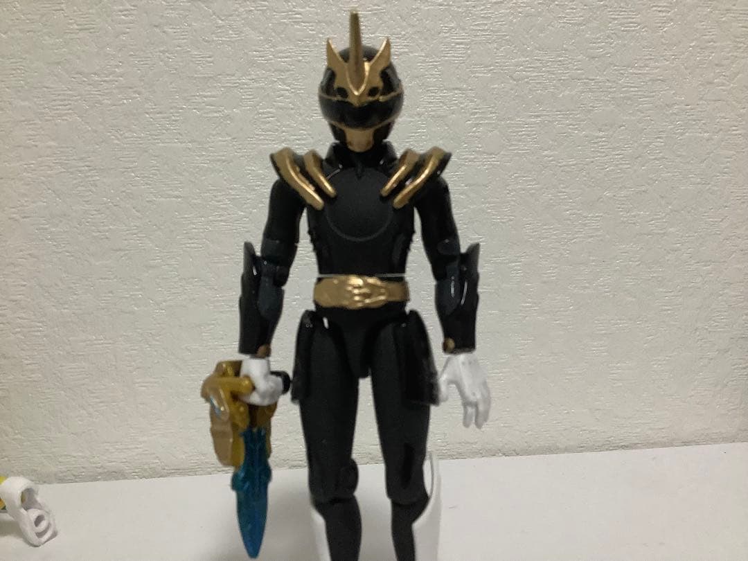 装動　勇動　ゴジュウジャー　センタイリング