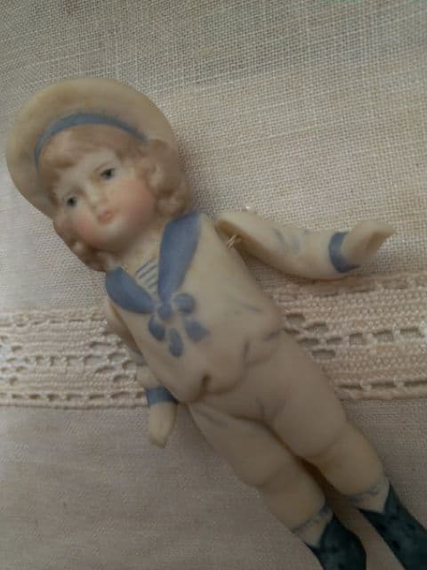 お値下げ　1994年製　セーラー服のビスクドール　ブルー