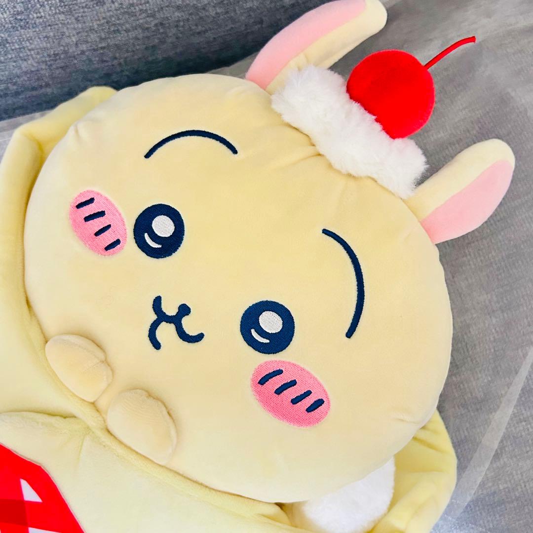 中古2点まとめ売り　ちいかわ　うさぎ　クレープくじA賞　ビーズクッションテーブル