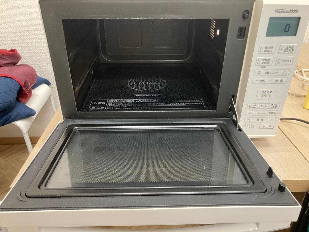 Panasonic オーブンレンジNE-MS235-W。2018年製。