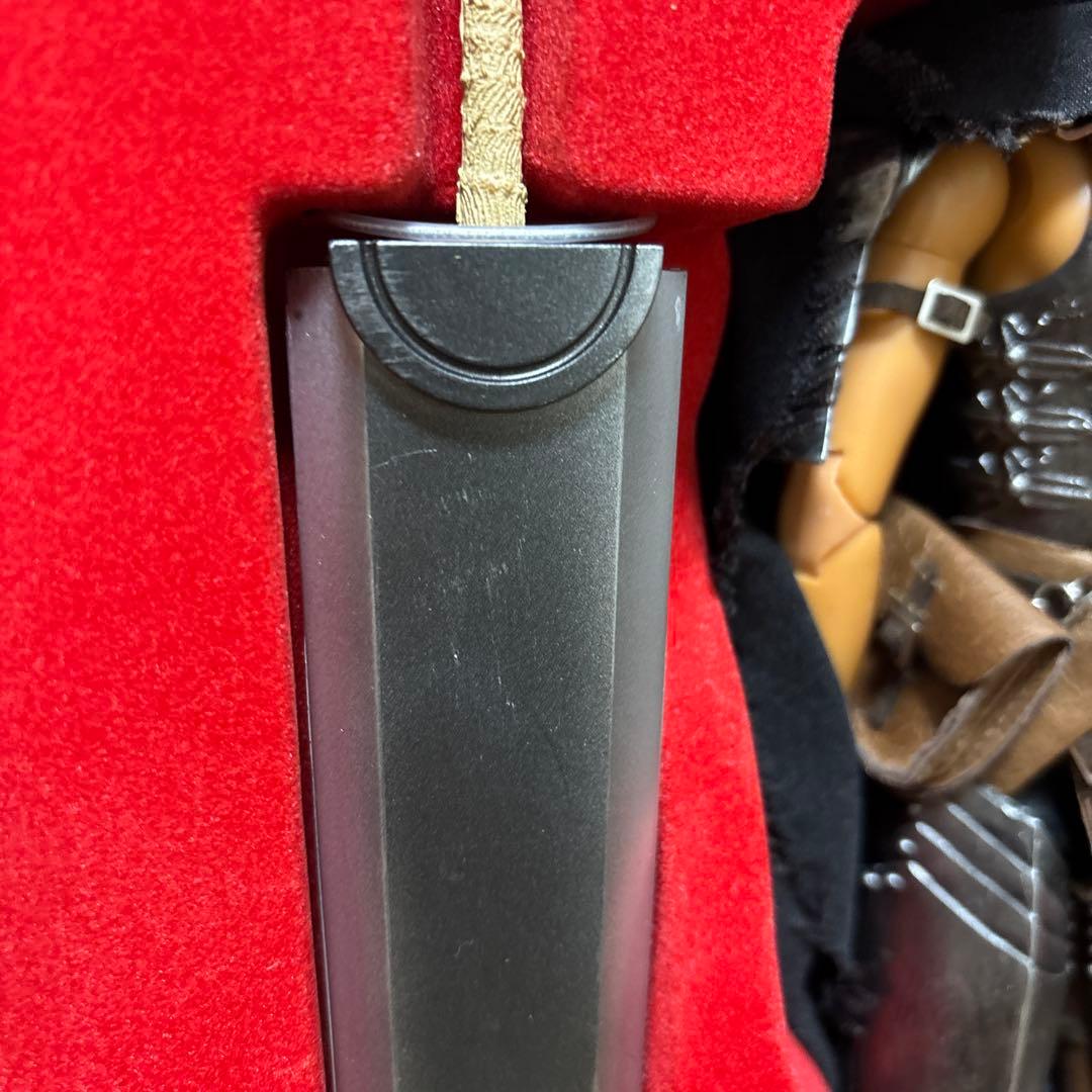 ART OF WAR ベルセルク ガッツ黒い剣士 12インチフィギュア