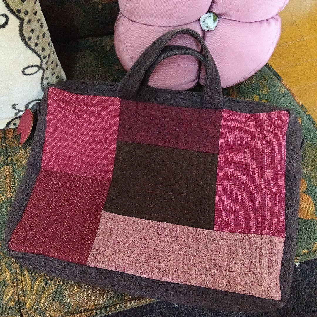 ハンドメイド作家　古布　赤 茶色　ピンク　個性的大きめ手提げカバン