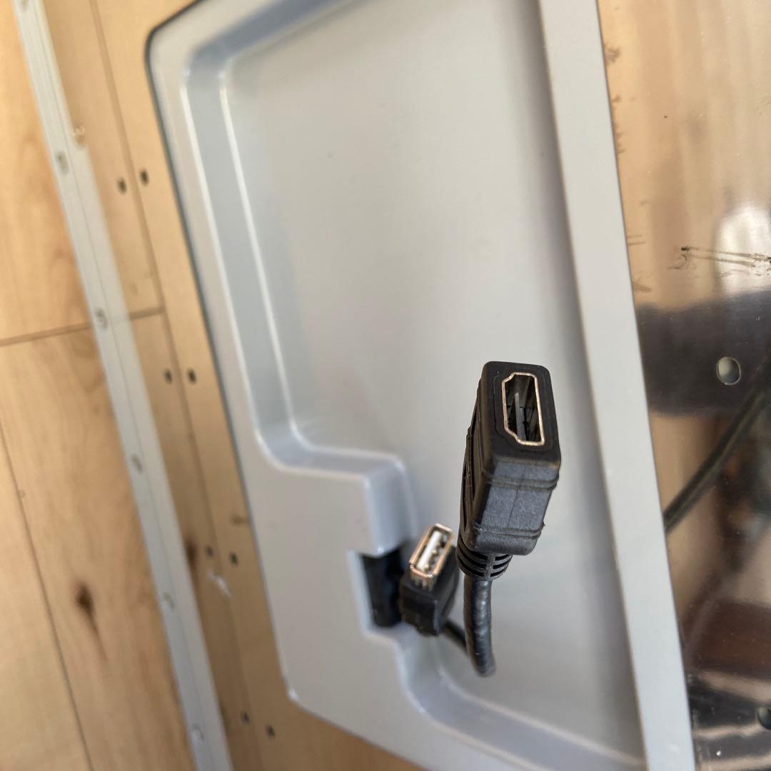 ツインバード製浴室テレビ　22型(中古品)