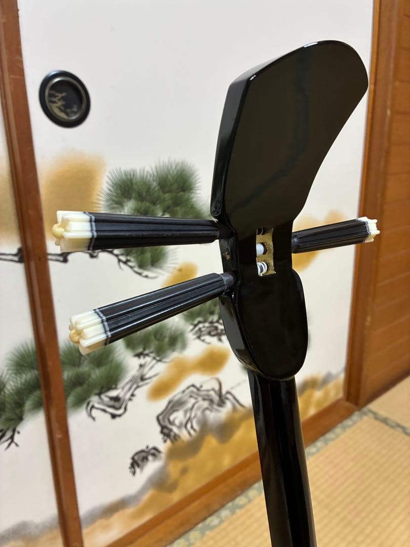 沖縄三線！貴重！知念大工型！本張り【一枚張り】付属品付き！