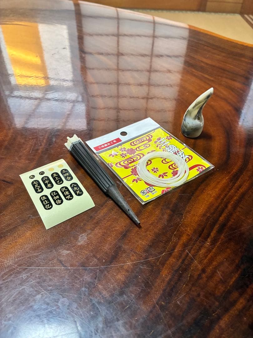 沖縄三線！貴重！知念大工型！本張り【一枚張り】付属品付き！