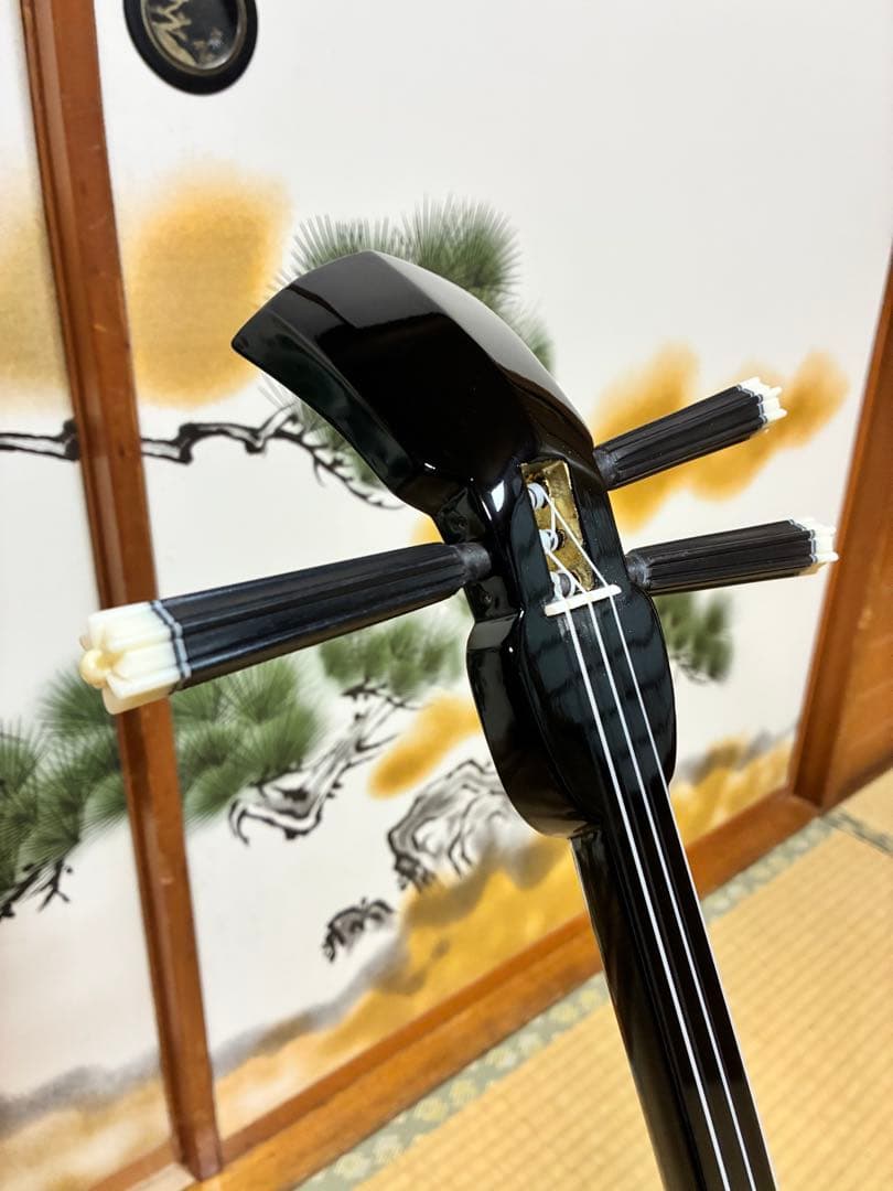 沖縄三線！貴重！知念大工型！本張り【一枚張り】付属品付き！