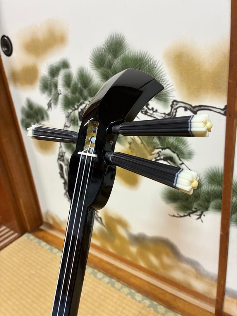 沖縄三線！貴重！知念大工型！本張り【一枚張り】付属品付き！