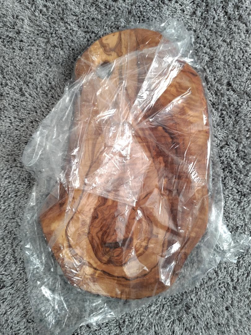 一点もの 木目濃い アルテレニョ オリーブウッド カッティングボード