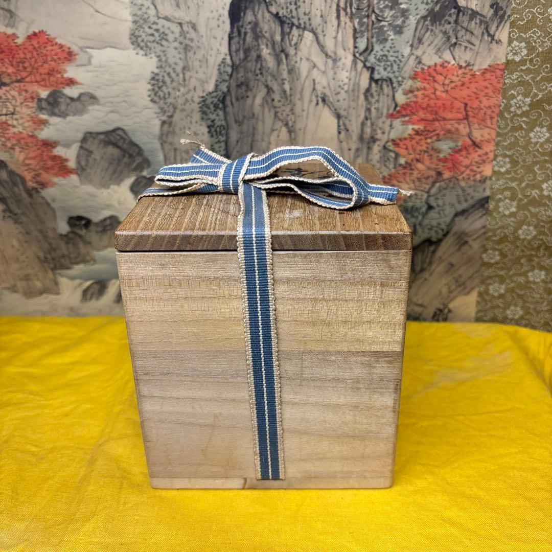 色絵山水　香炉　三代為吉 三ツ井詠一　　共箱　共琹　美品　人気作家　1058