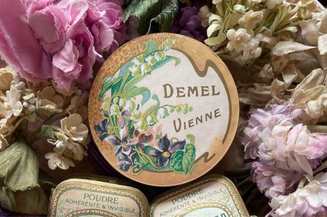 ⭐︎専用⭐︎フランスアンティークヴィンテージベア DEMEL BOXのみ