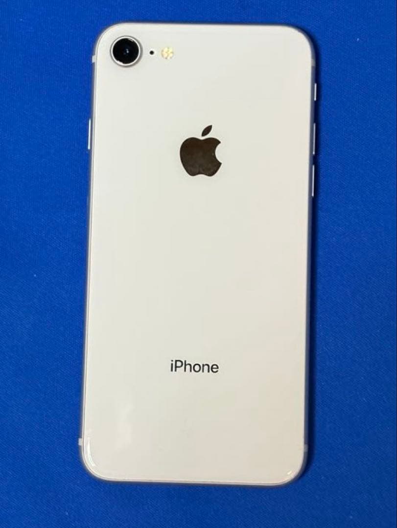 Apple iPhone 8 本体