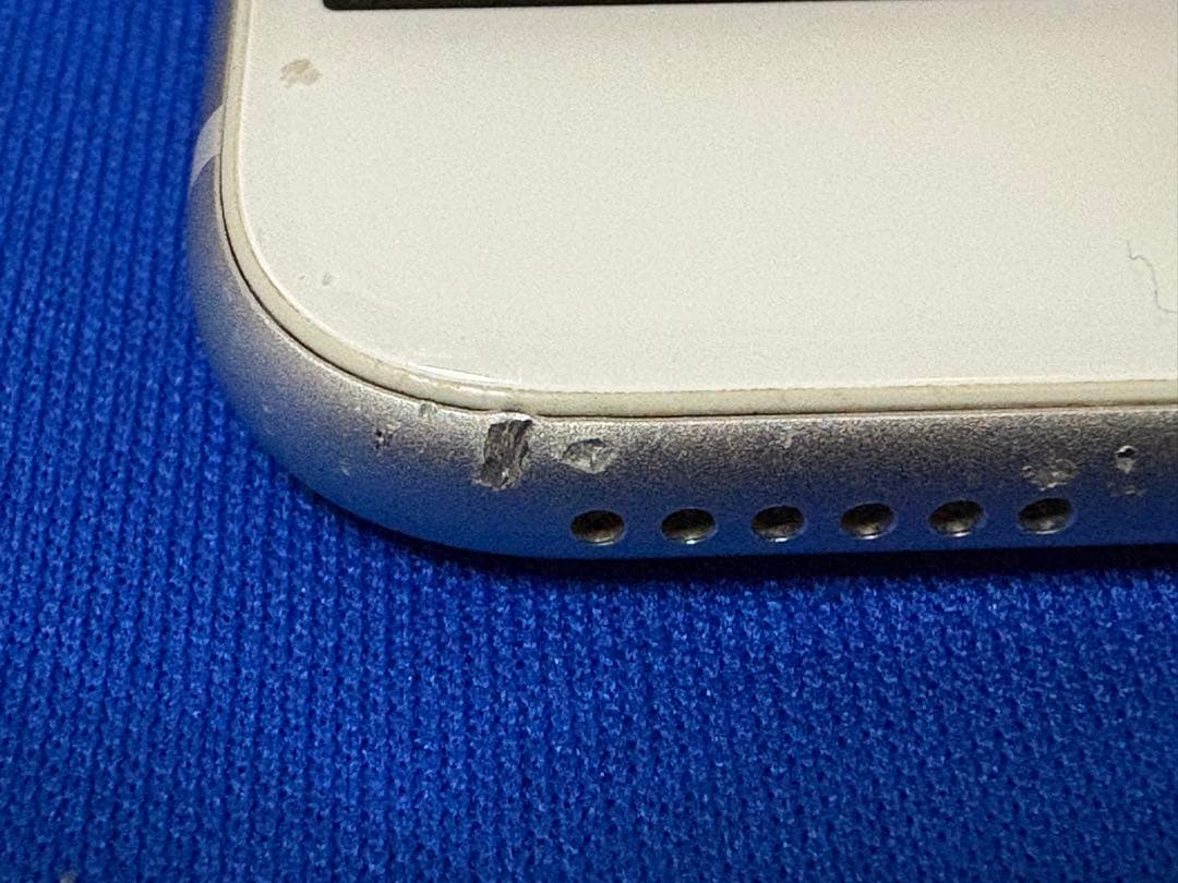 Apple iPhone 8 本体