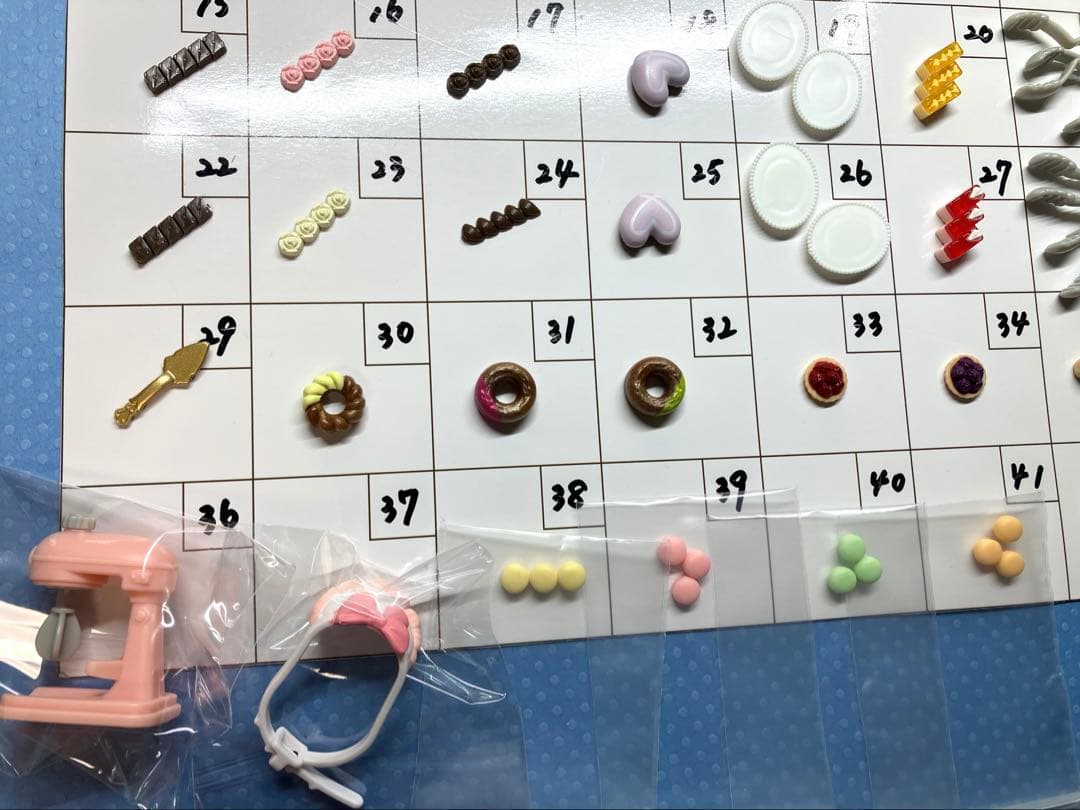 シルバニア　新品小物② 各¥150