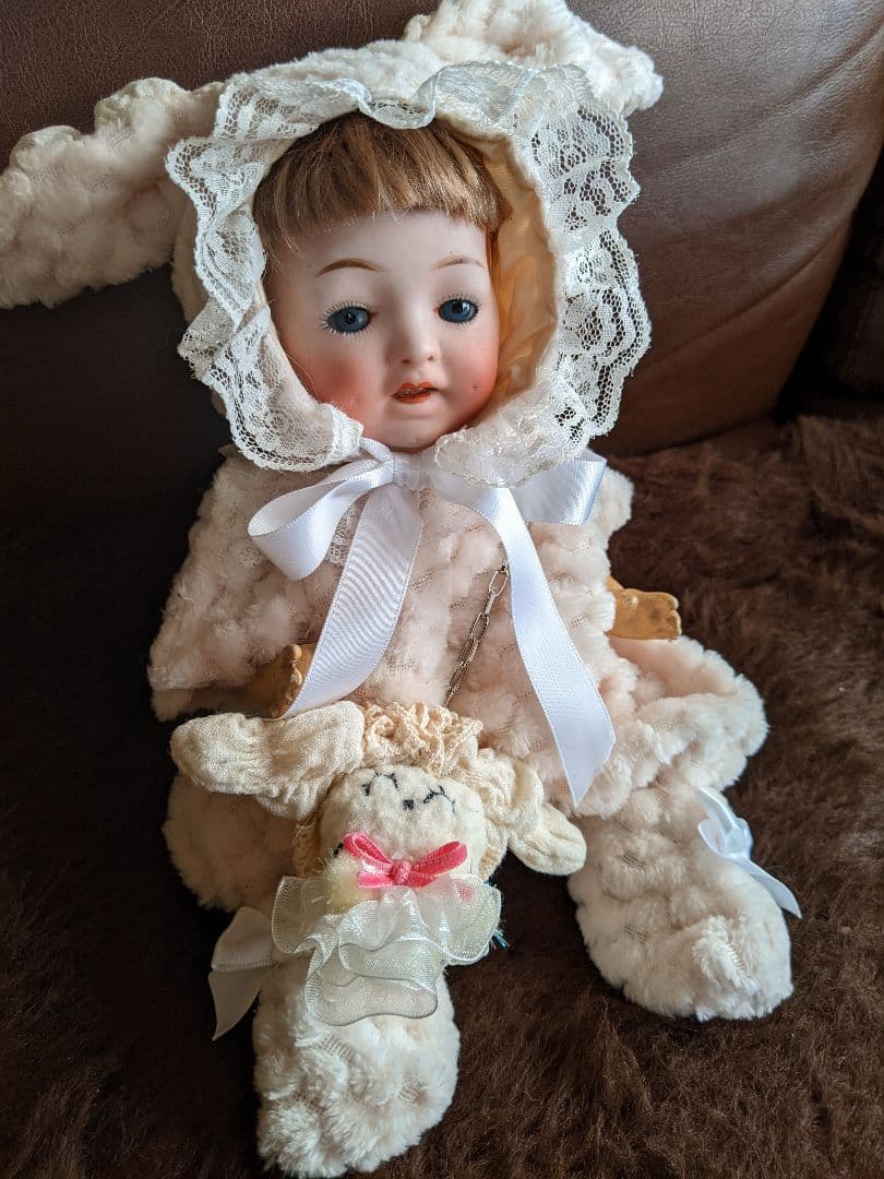 アンティーク和製ビスクドール　モリムラベビー　　可愛いウサギちゃん