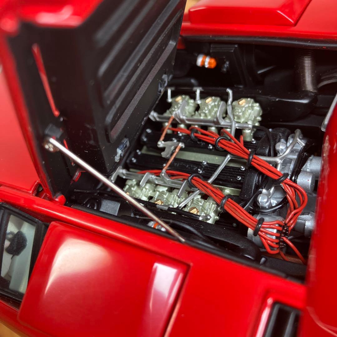 希少オートアート 1/18 ランボルギーニ カウンタック 5000S Red