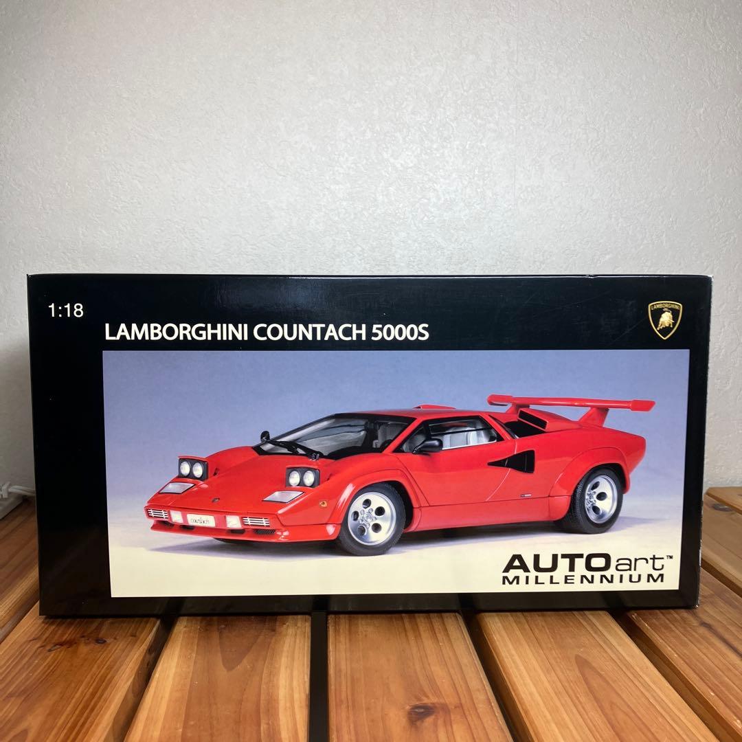 希少オートアート 1/18 ランボルギーニ カウンタック 5000S Red