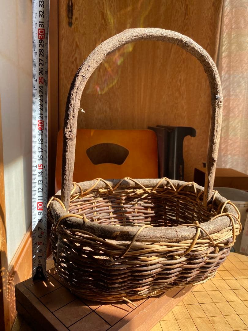 天然素材の円形バスケット 籠 バスケット カゴ 手作りバスケット