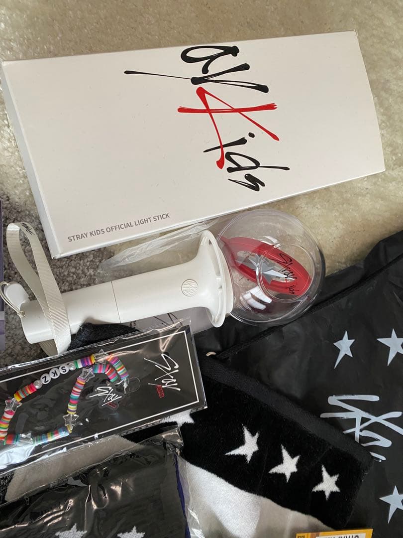 Stray Kids 公式ライトスティックとグッズセット