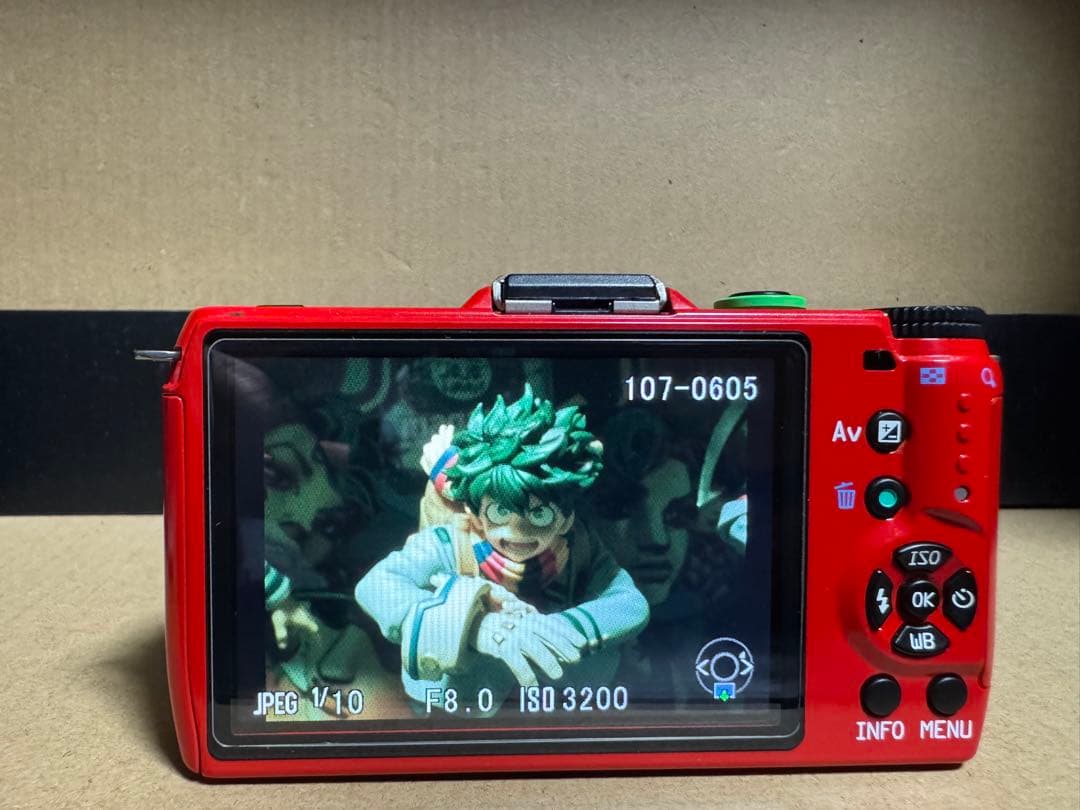 超特価　説明欄要確認　PENTAX Q10 エヴァンゲリオンモデル TYPE02