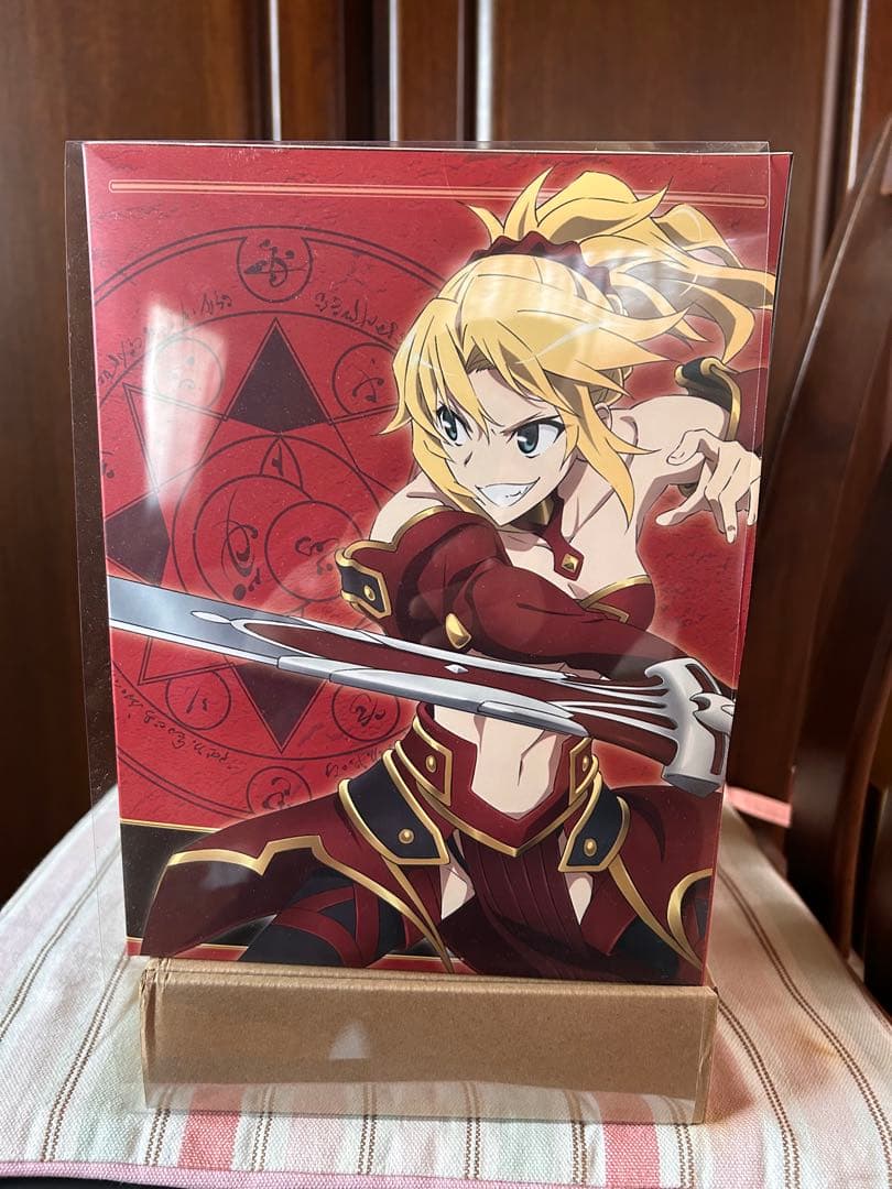 赤のセイバー スタチュー ANIPLEX