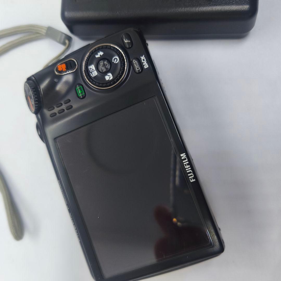 【美品】FUJIFILM FINEPIX F300EXR ブラック　動作確認済