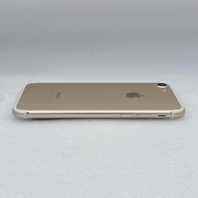 【美品】Apple iPhone7 128GB ゴールド バッテリー94%