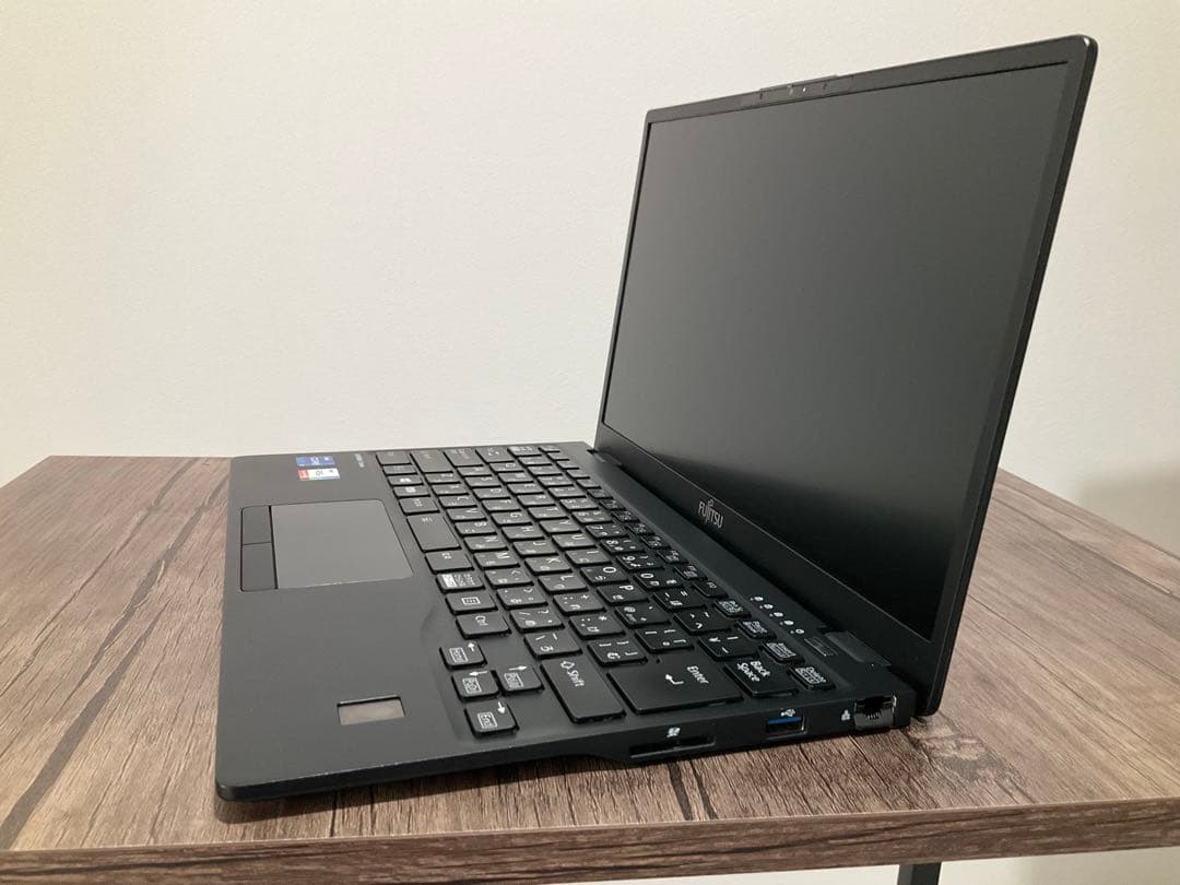 富士通LIFEBOOK U9311（第11世代i7メモリ16GB、Office付