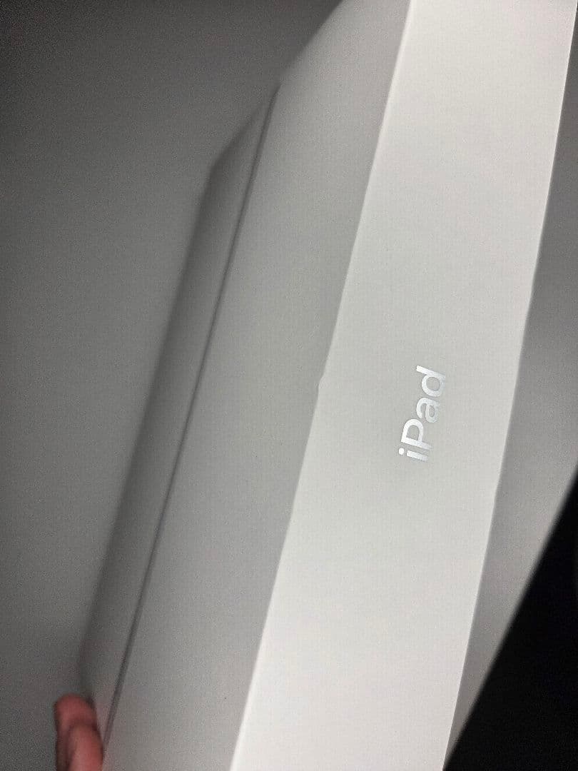 iPad 第9世代 64GB シルバー ＋ Logicoolキーボード