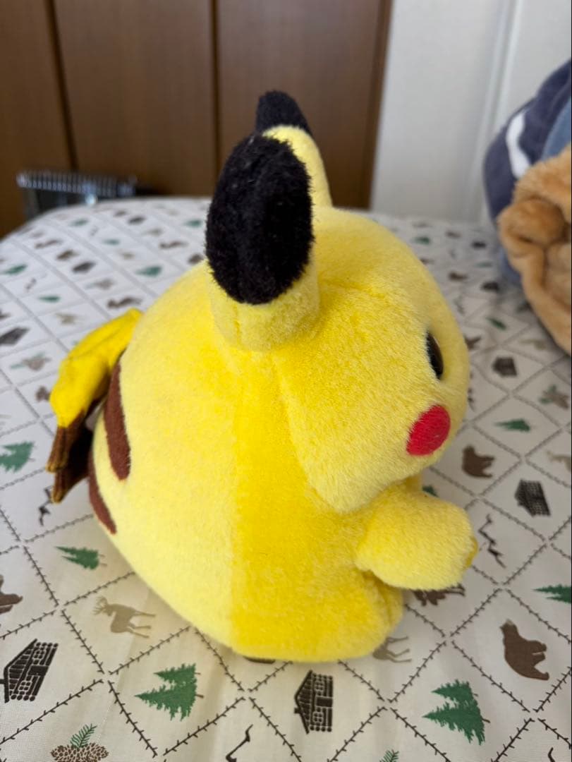 ポケモン ピカチュウ ぬいぐるみ