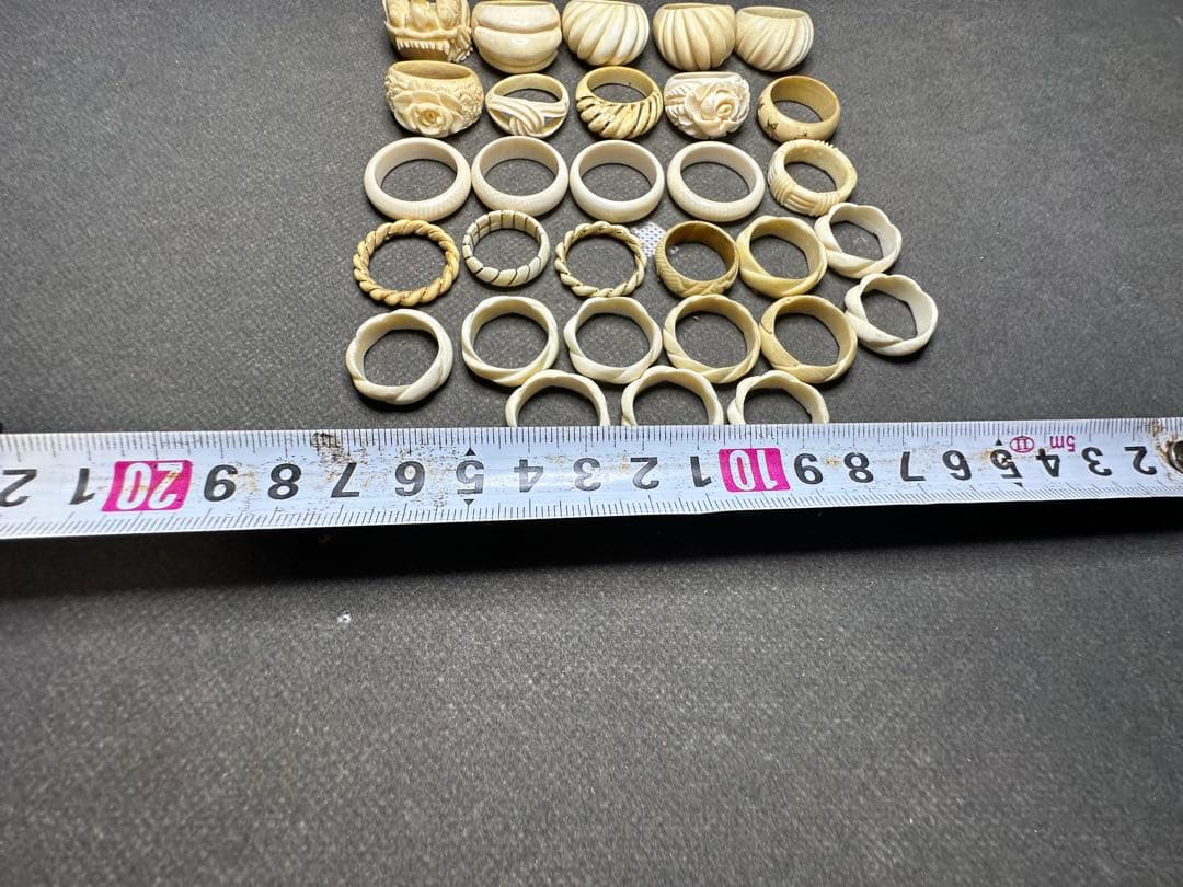 極上　リング　まとめて　天然素材　鯨歯風　アンティーク　置物　骨董　飾り物