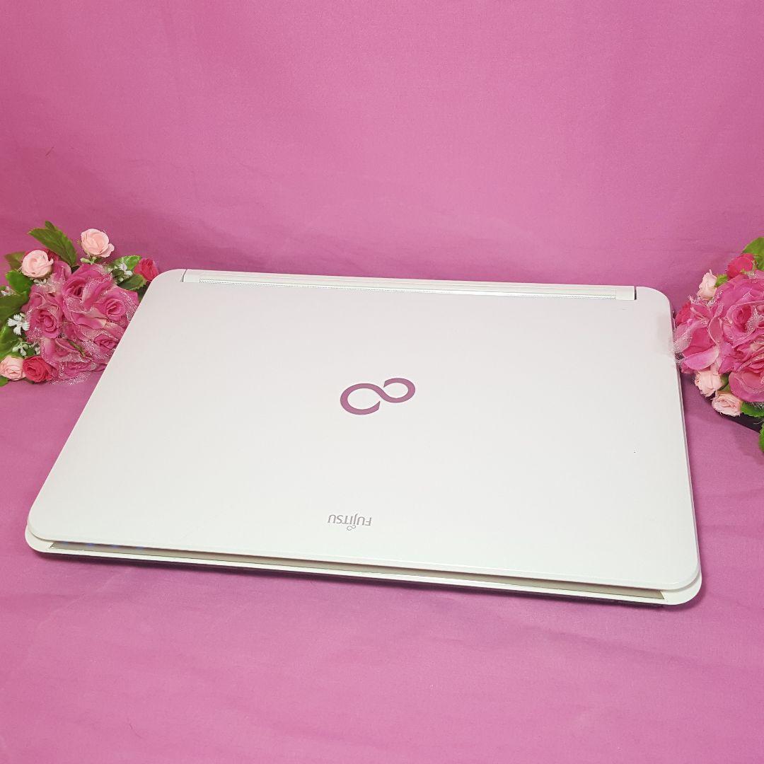 美品富士通★LIFEBOOK★Windows11&新品SSD256GB&カメラ