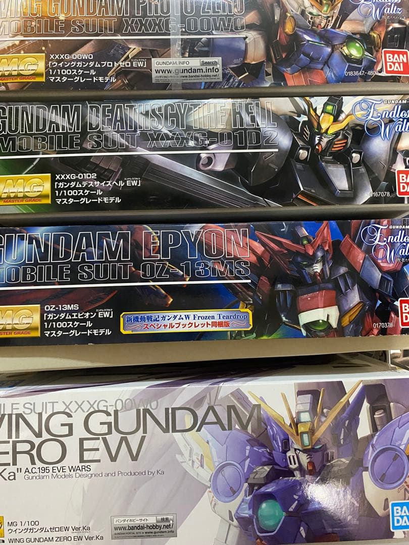 MG ガンプラ ウイングガンダム　エンドレスワルツセット