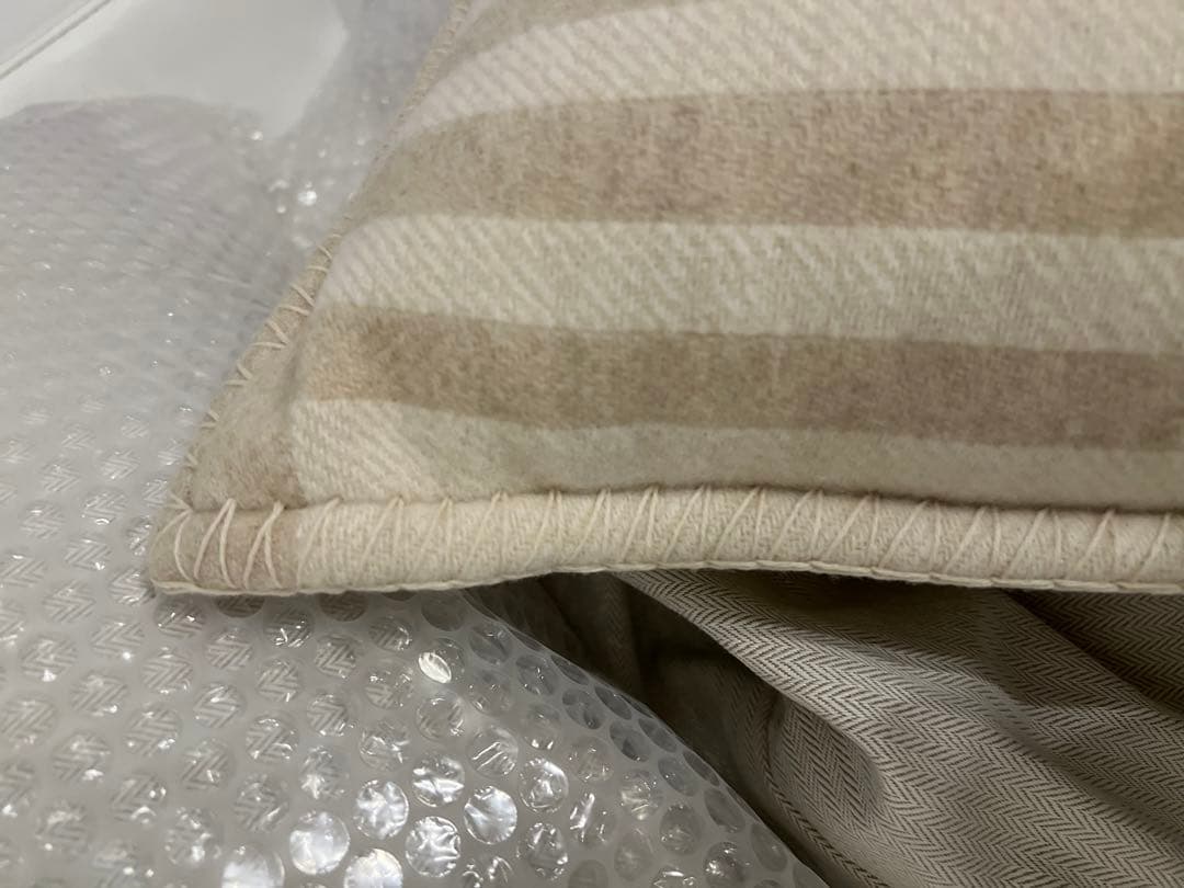 2つセット　新品未使用　エルメス　クッション 《イターク》