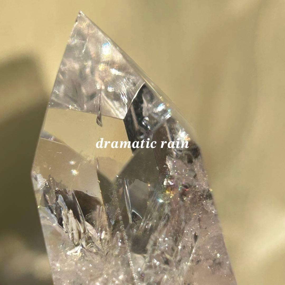 ピンククォーツ　ポイント　天然石　置物