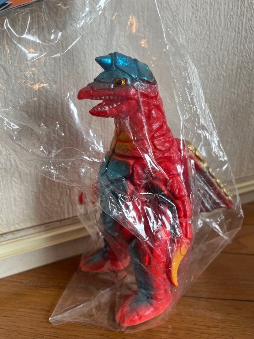 ブルマァク ドラコ ソフビ 怪獣 羽根閉じ版 ウルトラマン マルサン