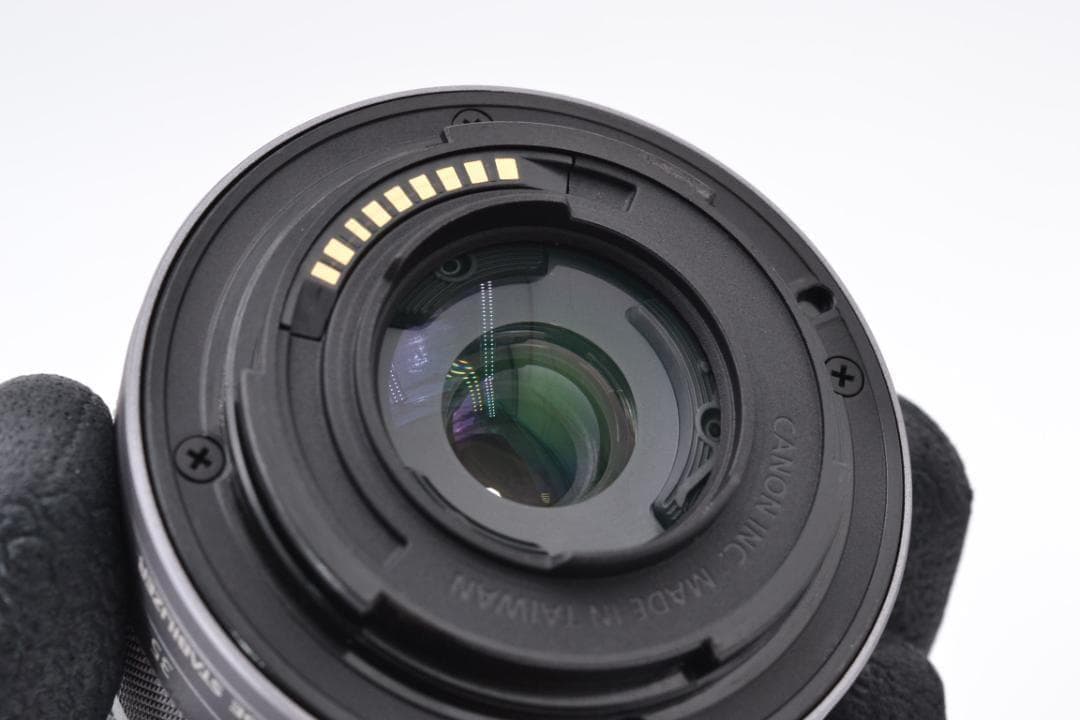 ■ 美品 ■ キャノン　Canon EOS Kiss M2 レンズキット