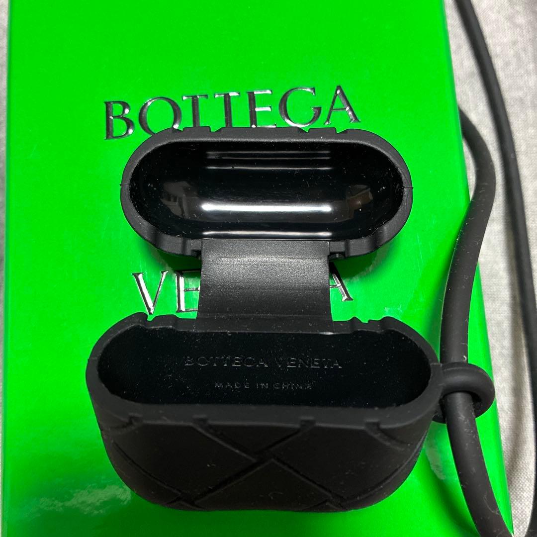BOTTEGA VENETA イヤホンケース ブラック（期間限定値下げ）