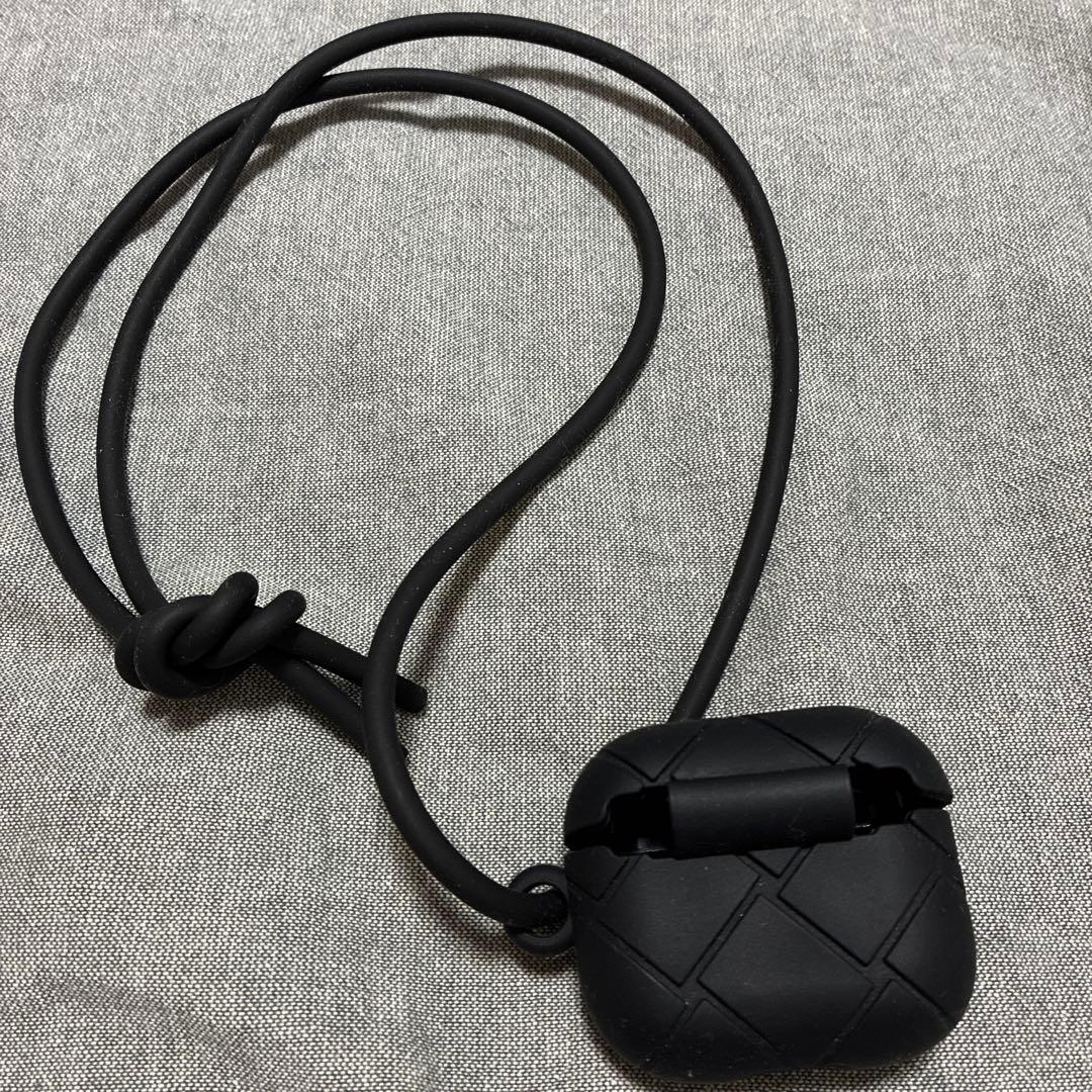 BOTTEGA VENETA イヤホンケース ブラック（期間限定値下げ）