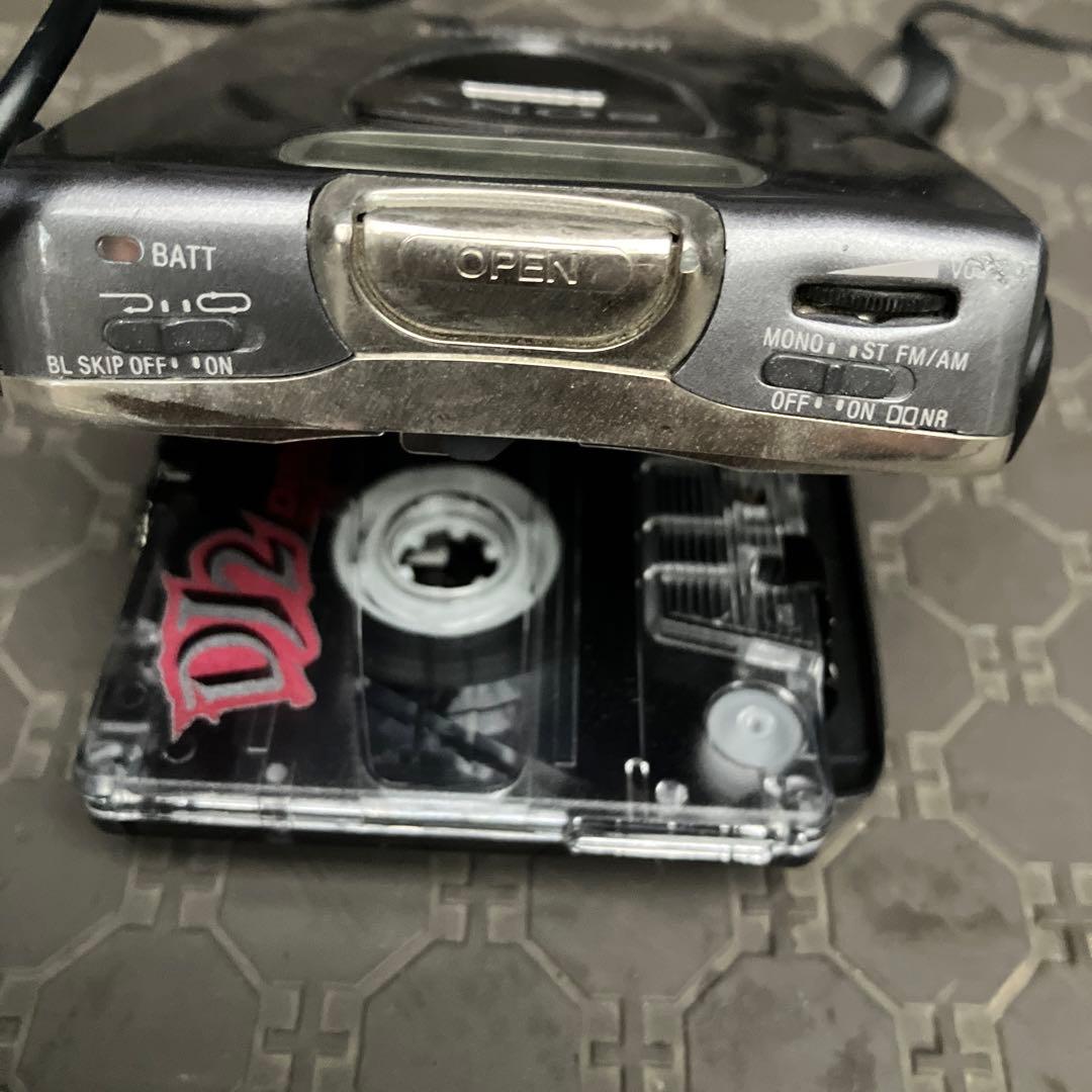 懐かしい　レア　SONY WALKMAN ラジオカセットプレーヤー WM-FX2