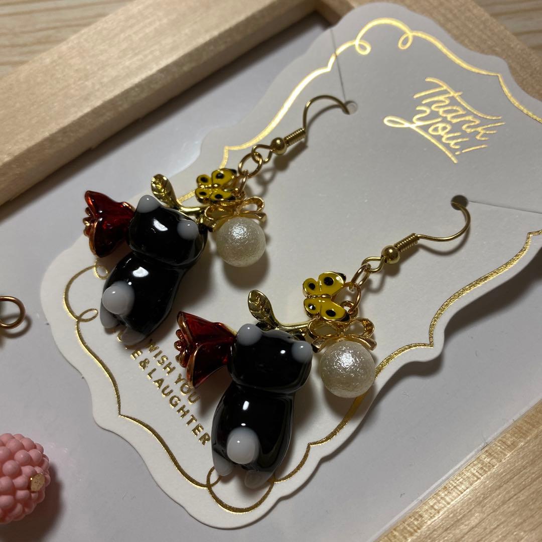 ★薔薇と蝶々と猫ちゃんピアス★