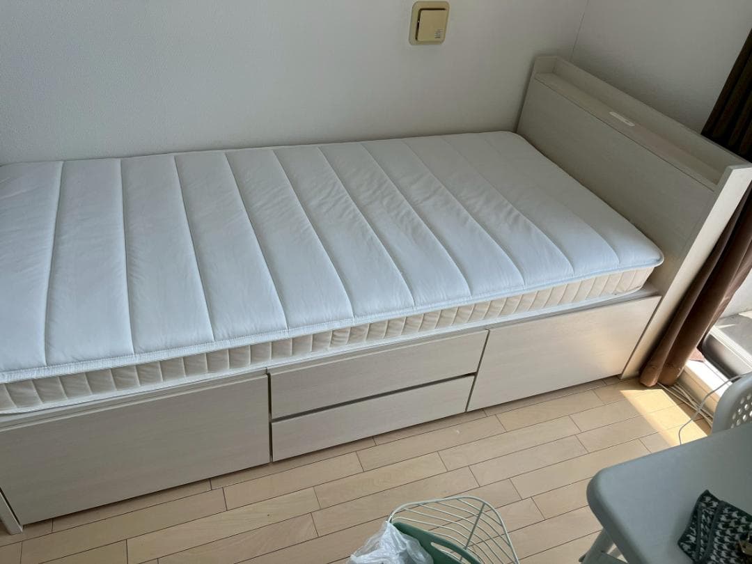 シングルチェストベッド + マットレスセット・コンセント付き