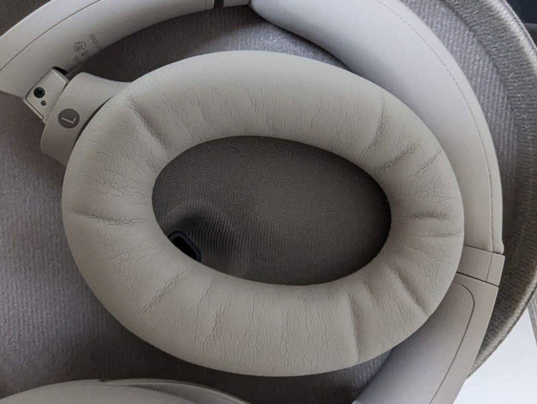 SONY WH-1000XM4 シルバー ワイヤレスヘッドフォン